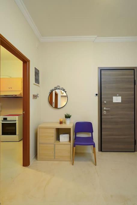 Cozy Athens Apartment / 2' From Metro Station Bagian luar foto